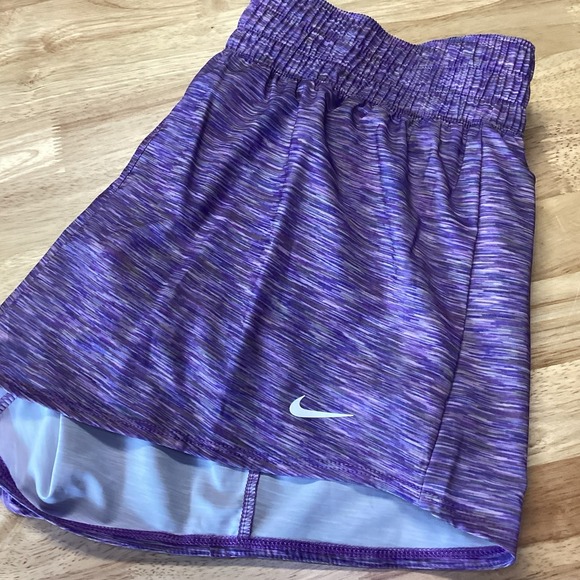 Nike Pants - NEW Nike Women's One Dri-FIT Mid-Rise 3" Brief-Lined‎ Shorts Size L NWT